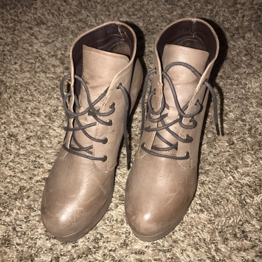 Steve Madden booties